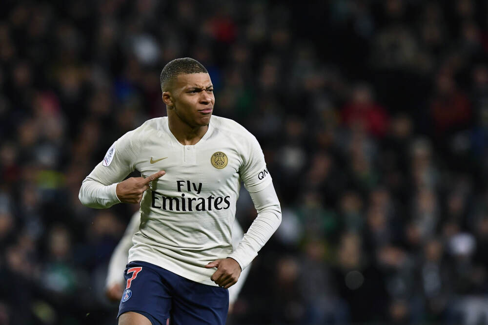 中信博（688408）9月5日主力资金净买入389.03万元